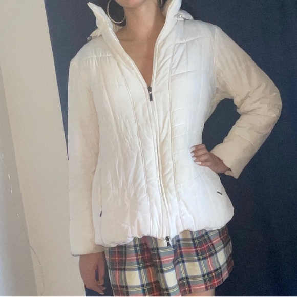 White zipper jacket - Picture 5 of 8